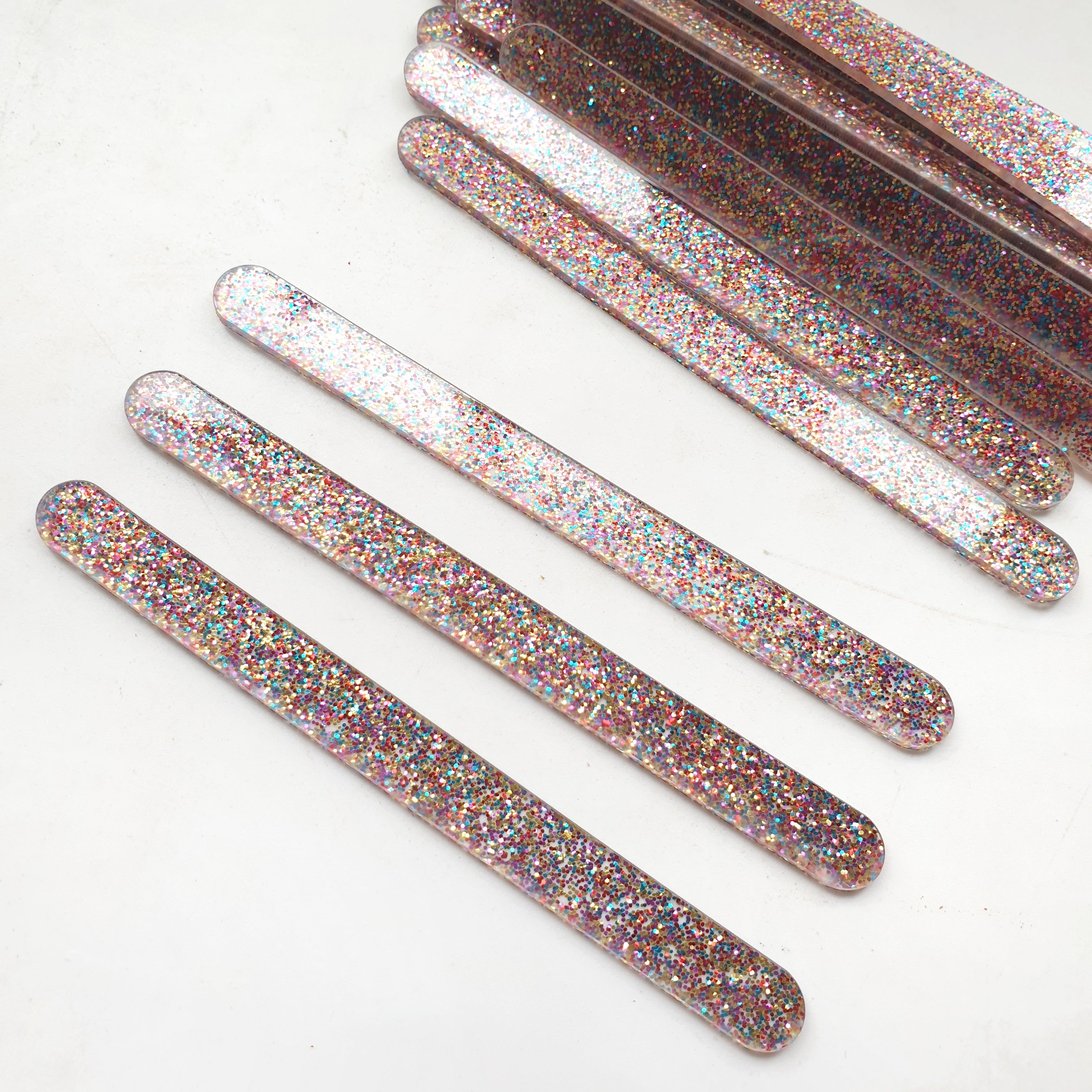 Silver Mirror Acrylic Popsicle Sticks for Cakesicles, Glitter Pops, Cake  Pops - Sweets & Treats™